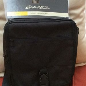 Connect tech travel bag by Eddie Bauer